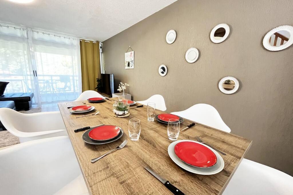 Heipoe Lodge - 6 Min Airport, Wifi, Ac & Parking Papeete  Exterior photo