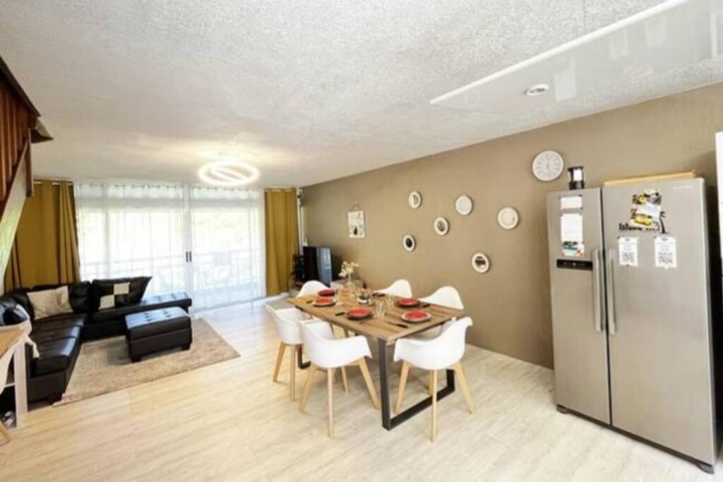 Heipoe Lodge - 6 Min Airport, Wifi, Ac & Parking Papeete  Exterior photo
