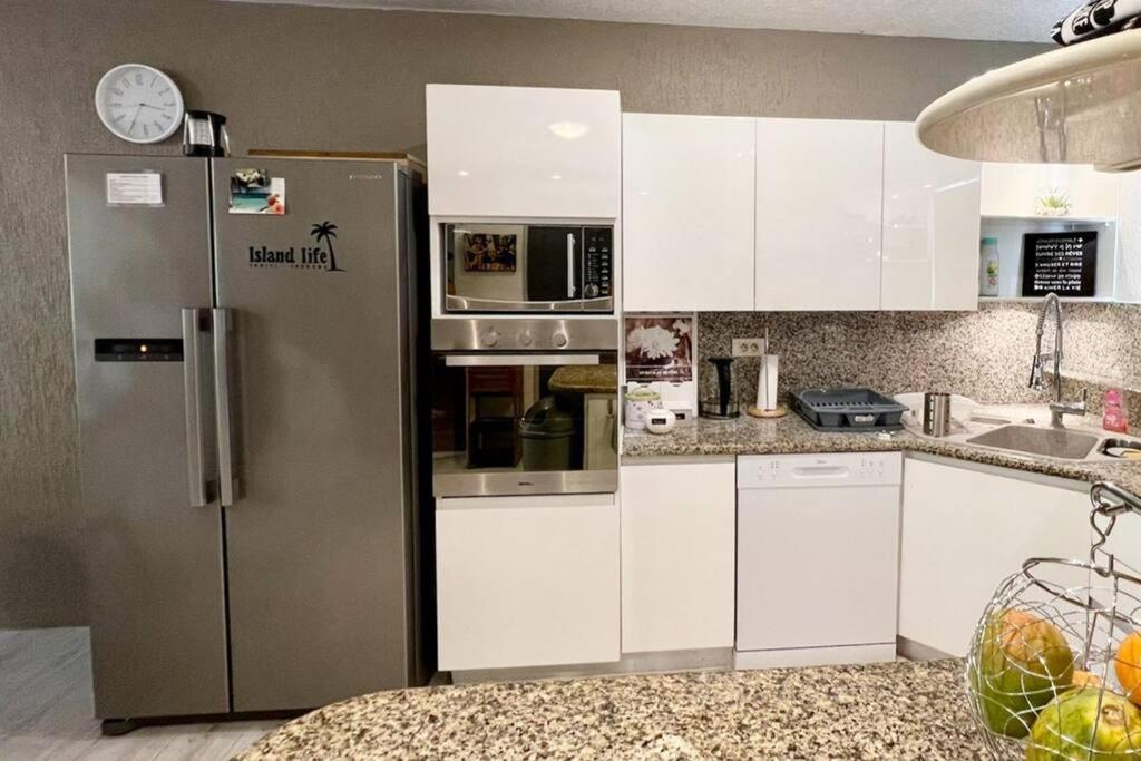 Heipoe Lodge - 6 Min Airport, Wifi, Ac & Parking Papeete  Exterior photo