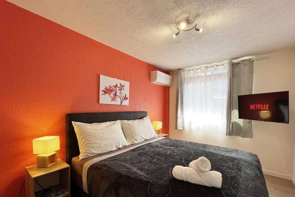 Heipoe Lodge - 6 Min Airport, Wifi, Ac & Parking Papeete  Exterior photo