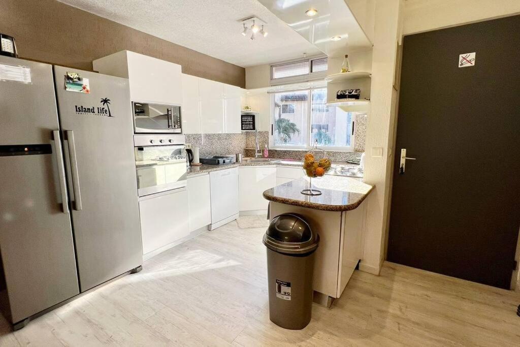Heipoe Lodge - 6 Min Airport, Wifi, Ac & Parking Papeete  Exterior photo